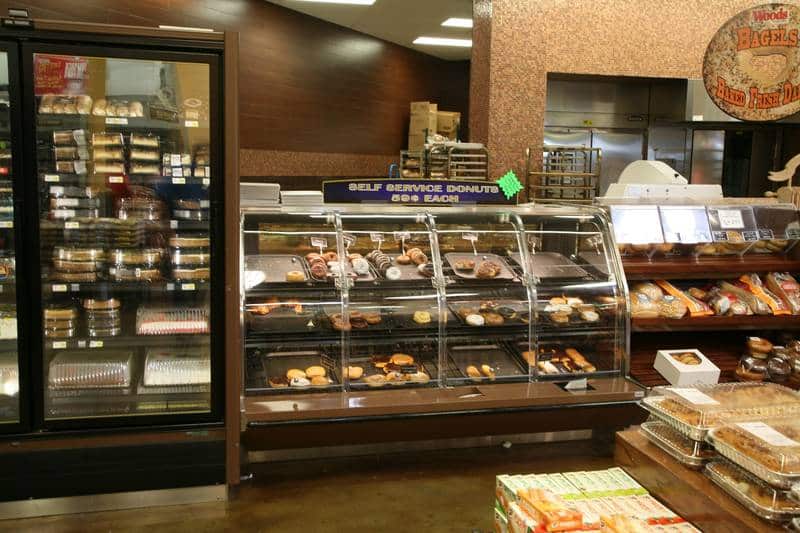 BLF-RB-display-case-photo-bakery-2748-scaled.jpg