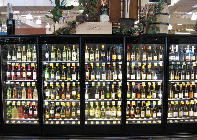 NFD-R-display-case-photo-wine-0001.jpg