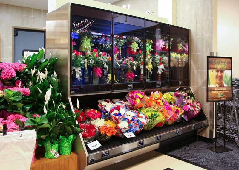 NFT-R-display-case-photo-floral-9164.jpg