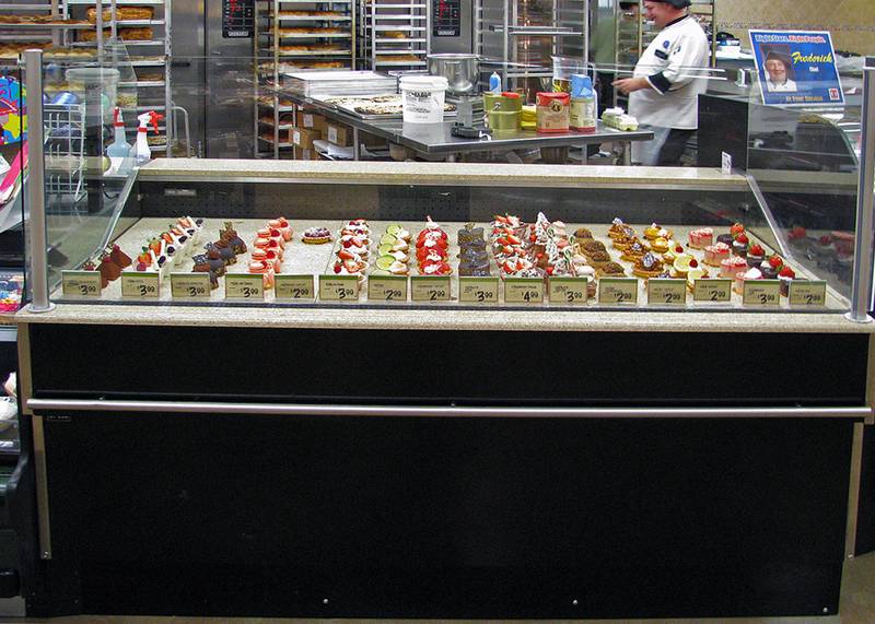 PC-G-R-display-case-photo-bakery-0013.jpg