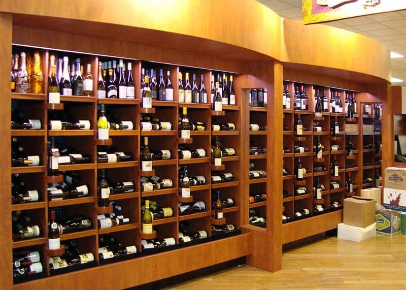 QTM-display-case-photo-beverage-wine-0005.jpg