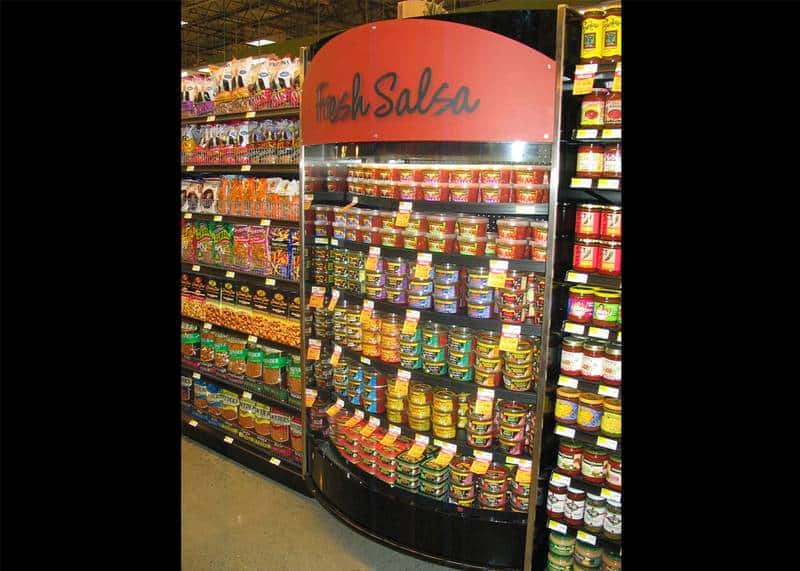 QTM-display-case-photo-deli-salsa-0009.jpg