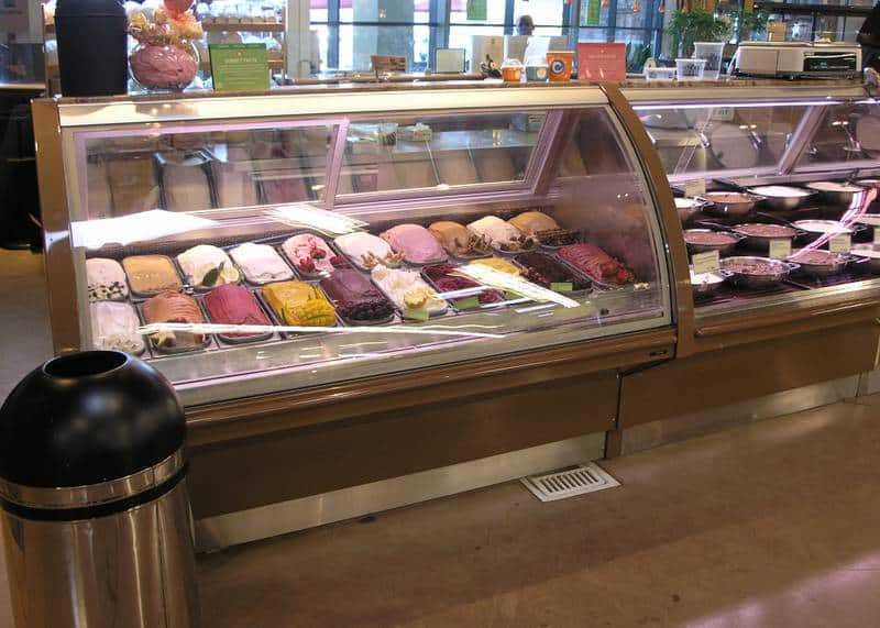 SSD-R-LT-Gelato-display-case-photo-0002.jpg