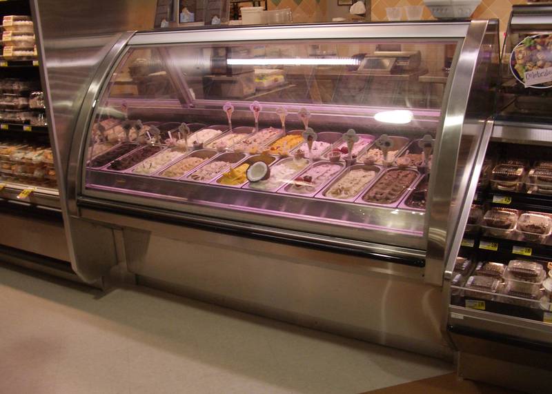 SSD-R-LT-Gelato-display-case-photo-0006-2.jpg